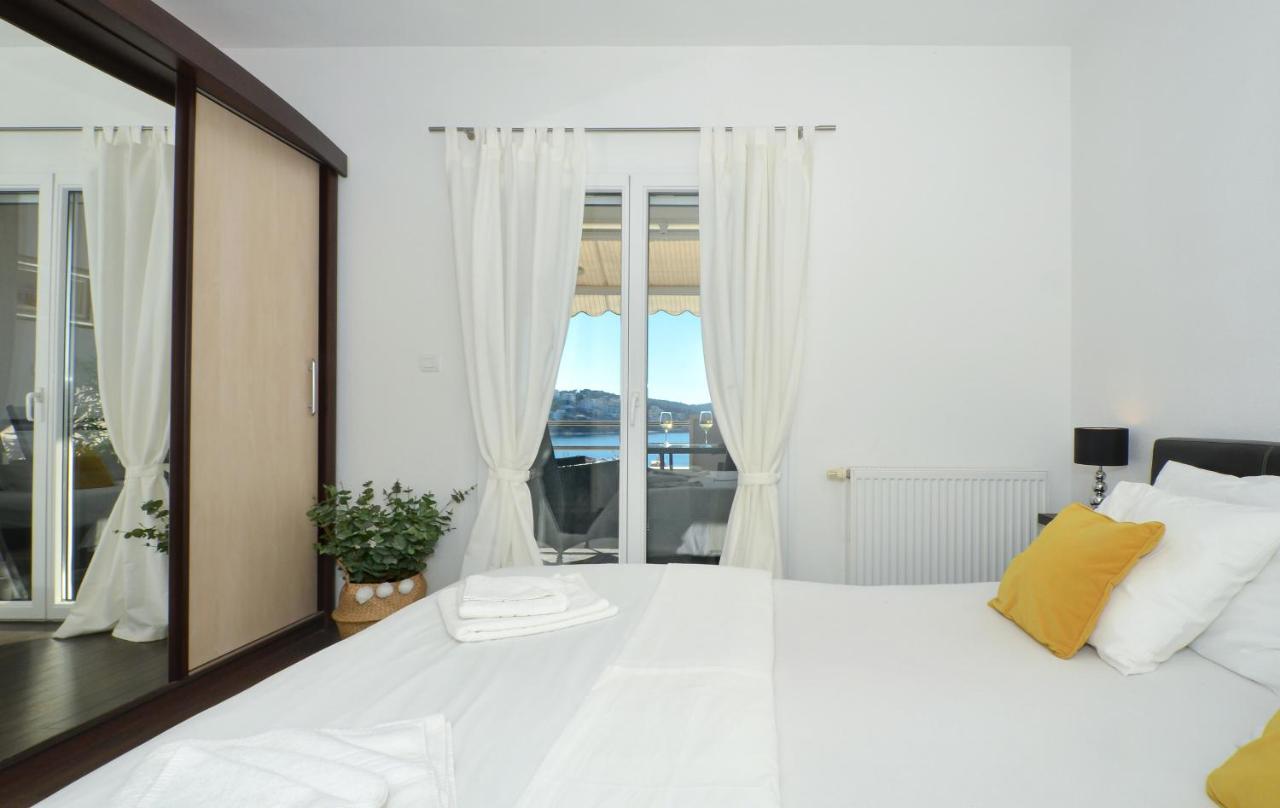 Copacabana Beach Apartments Trogir Exterior foto